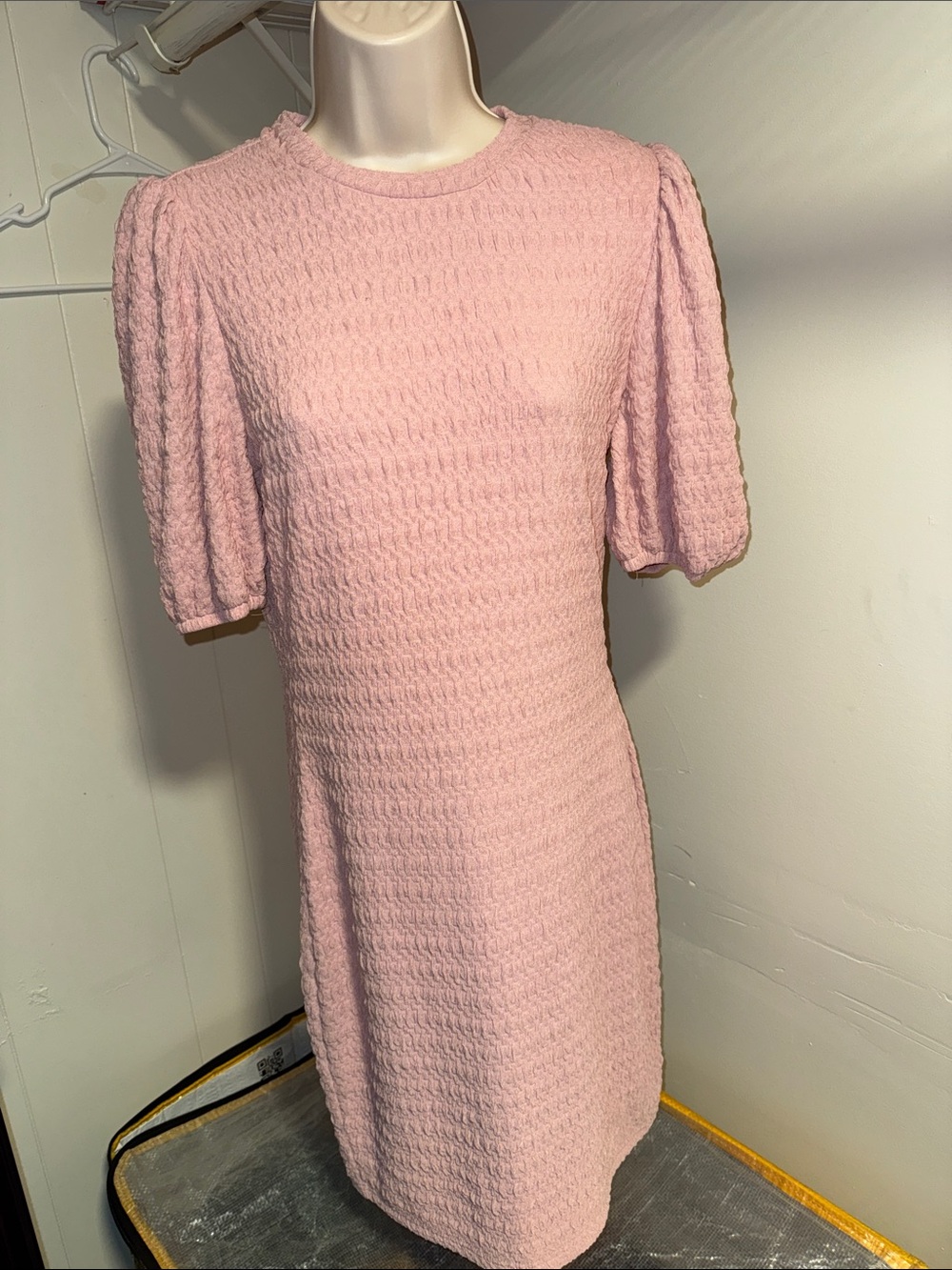 Textured Puff-Sleeve Mini Dress in Soft Pink